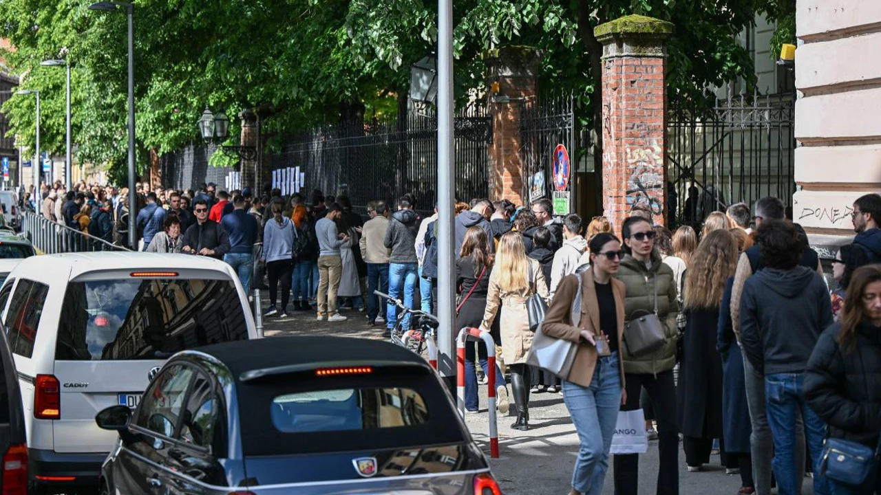 Velika gužva u zagrebačkoj Varšavskoj ulici