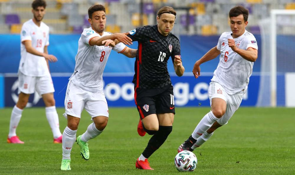 Lovro Majer pored Frana Beltrana i Martína Zubimendija , Foto: Borut Živulović/REUTERS