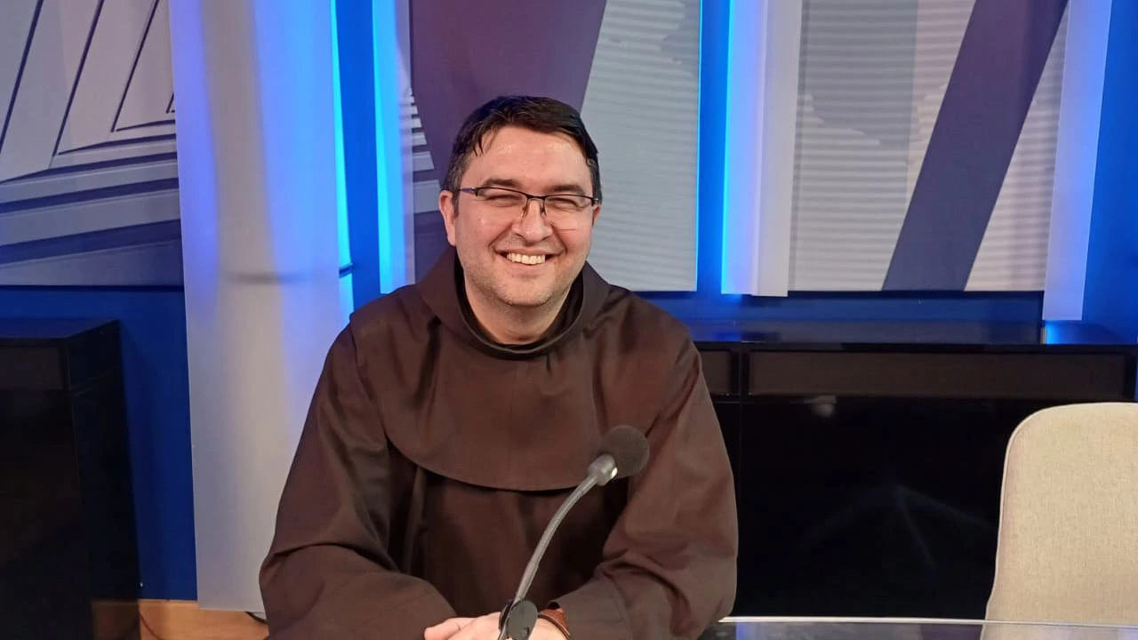 fra Siniša Pucić