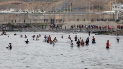 Migranti ulaze u Ceutu, Foto: Jon Nazca/Reuters