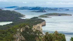Dugi otok oblačno