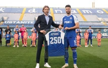 Poseban dar Petkoviću za 250 utakmica u dresu Dinama, Foto: Luka Stanzl/PIXSELL