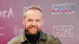 Saša Lozar