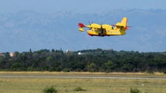 Canadair CL-415