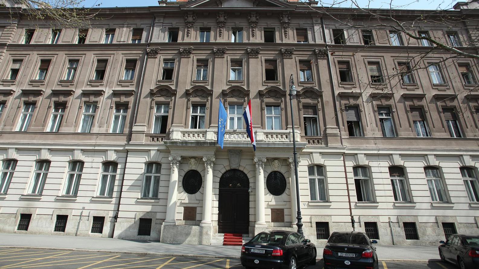 pxl 110404 2052 20250613101454