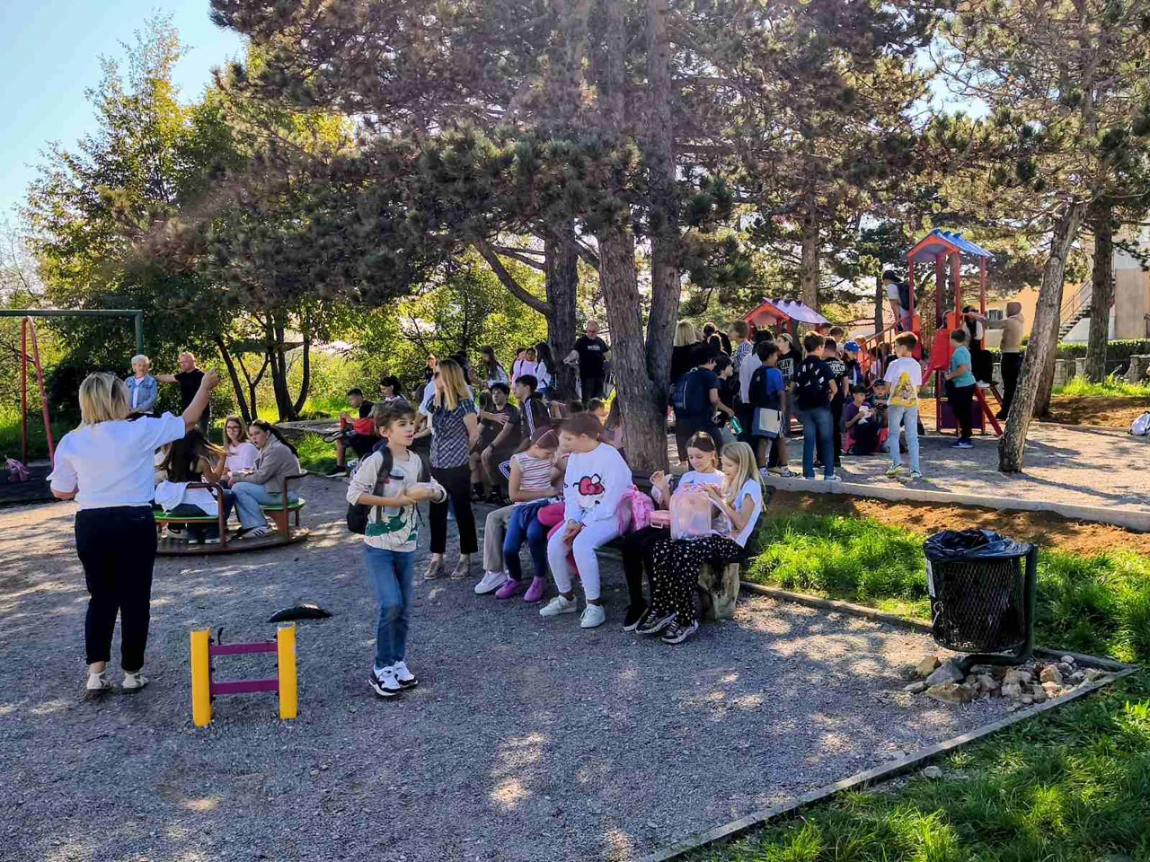 Predstavljanje interaktivne ploče na Drenovi, Foto: Kristina Babić/Udruga Bez granica