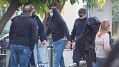 Atena: Posljednja grupa navijača Dinama pod pratnjom policije stigla na sud