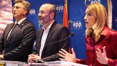 Političari najveće europske grupacije, EPP: Andrej Plenković, Manfred Weber, Roberta Metsola