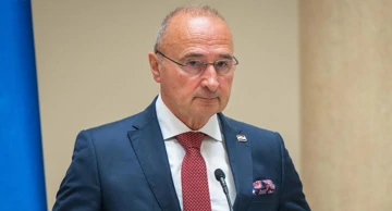 Gordan Grlić Radman