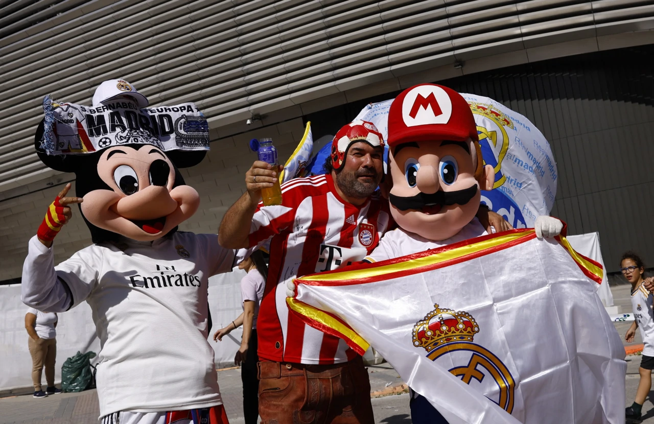 Navijači uoči utakmice Real - Bayern, Foto: Susana Vera/REUTERS