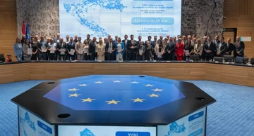 Potpisivanje ugovora za izgradnju vrtića Gardelin