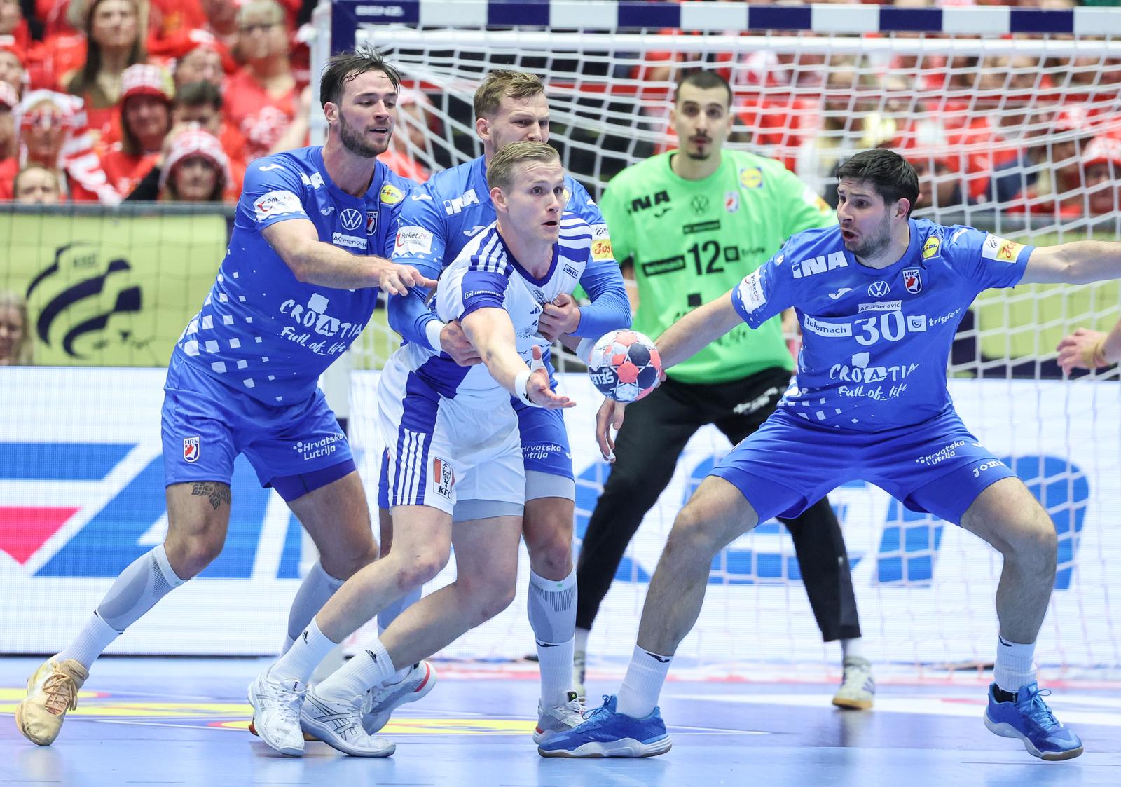 pxl 010226 145735655 20260205075250