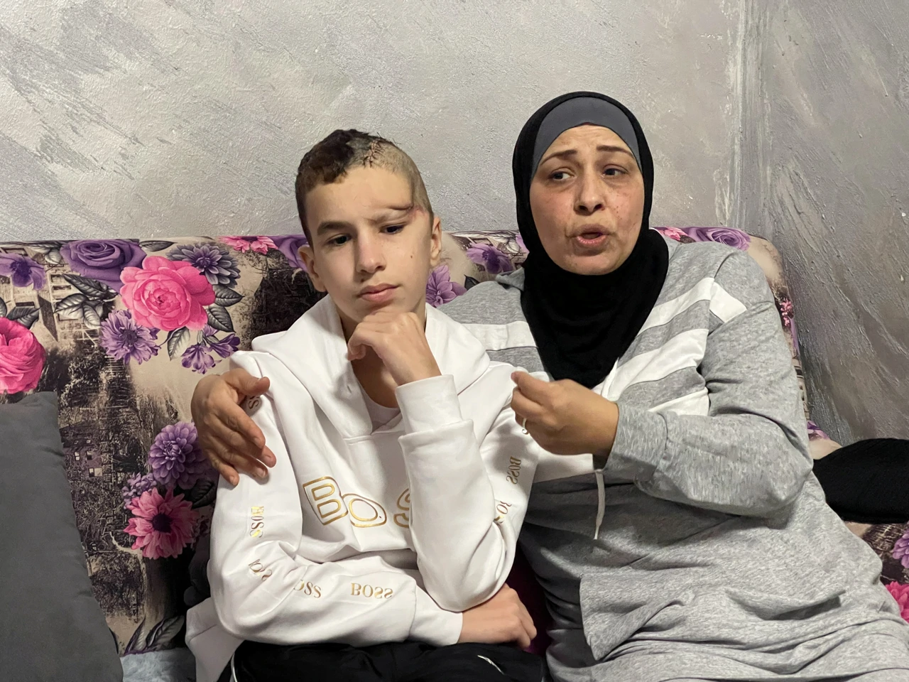 Četrnaestogodišnji Abdelrahman al-Zagal s majkom