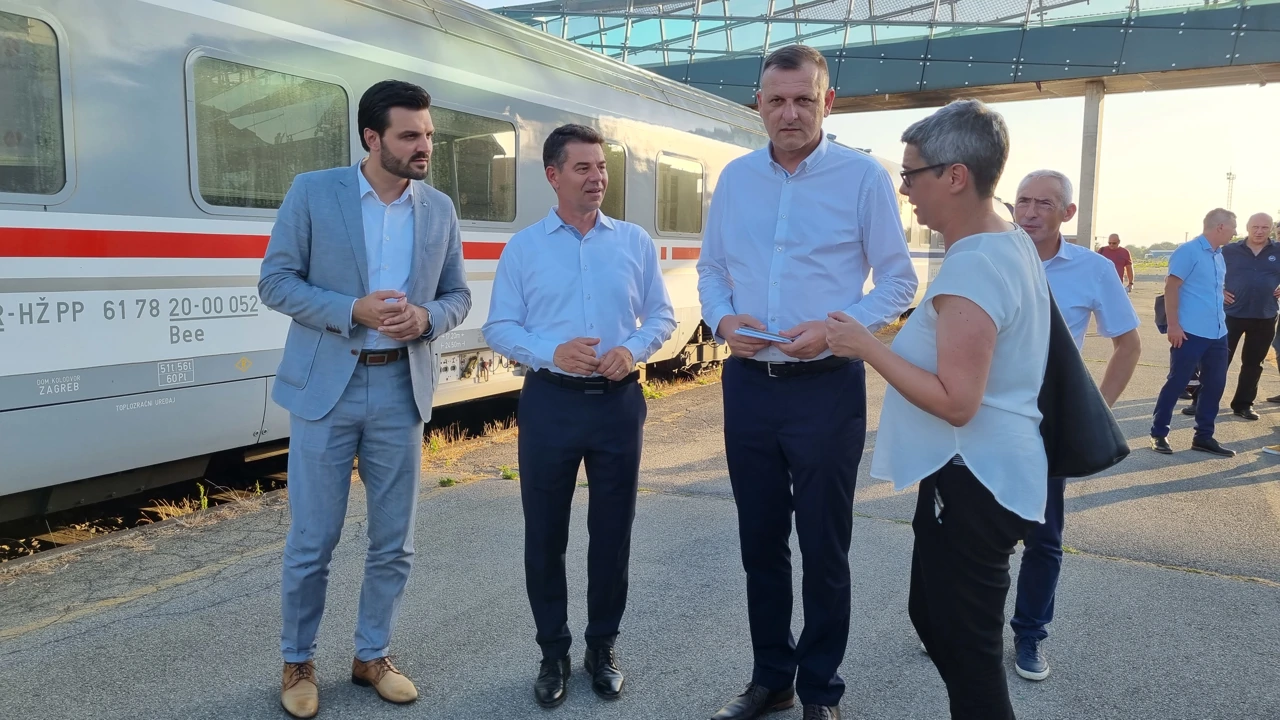 Polazak vlaka Osijek-Split, Foto: Davor Lončarić/HRT Radio Osijek