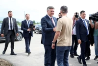  Zagreb: Mate Rimac dočekao Andreja Plenkovića koji je stigao na predstavljanje robotaksija "Verne"  , Foto: Zeljko Lukunic /PIXSELL