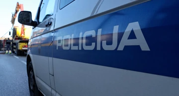 Policija 