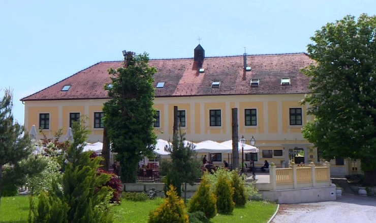Dvorac Gjalski
