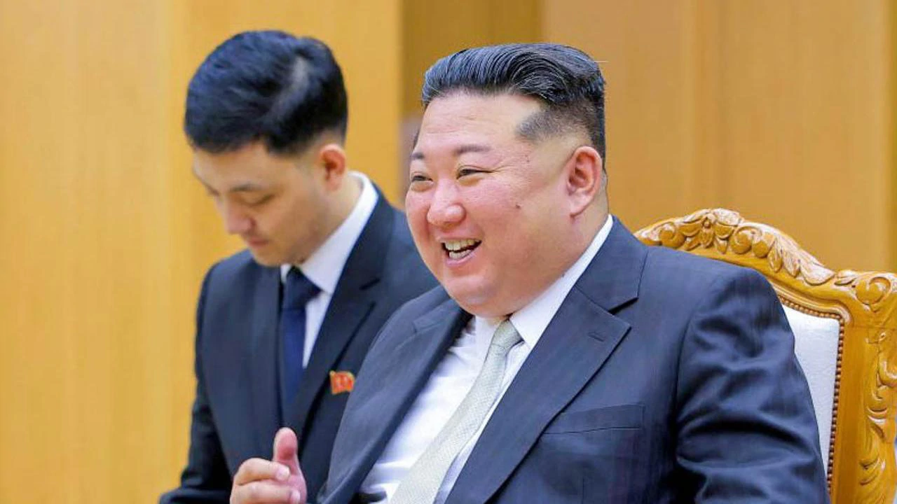 Kim Jong Un krenuo u Peking na vojnu paradu