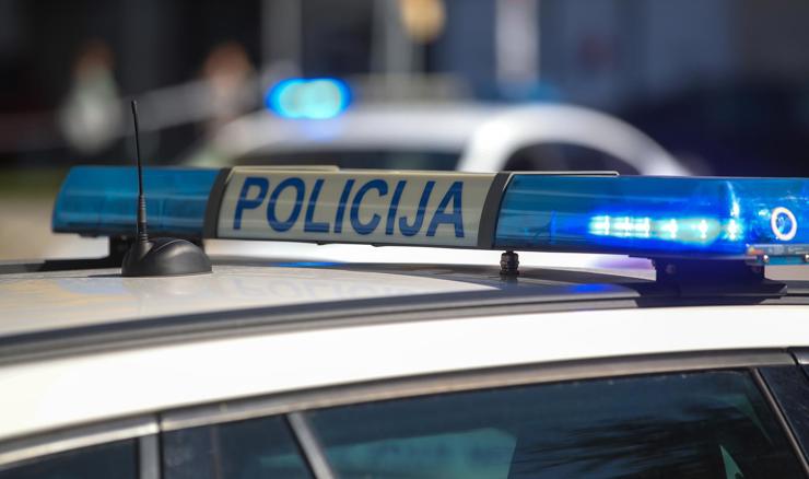Uhićena Filipinka, poštom joj dostavljeno 4,7 kg marihuane iz Tajlanda