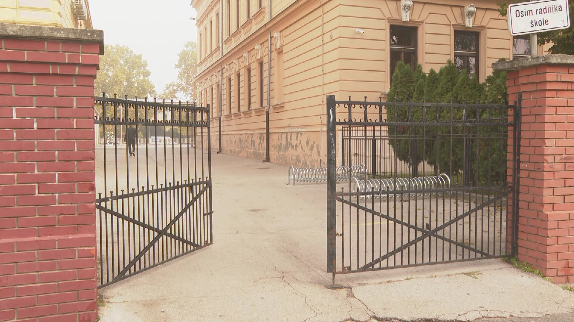 Bivši nogometaš stabilno nakon operacije, policija traži napadača