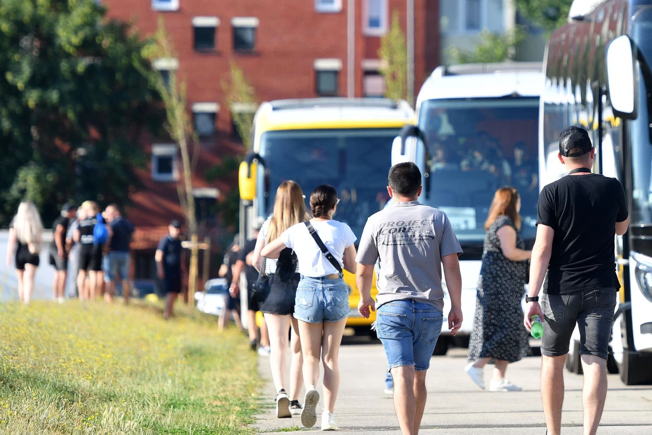 Polazak prvih autobusa iz Čakovca, Foto: Vjeran Zganec Rogulja /PIXSELL