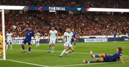 Dalot postiže autogol nakon ubačaja Sose, Foto: Pedro Nunes/REUTERS