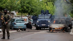 Na sjeveru Kosova sukobili se prosvjednici i policija