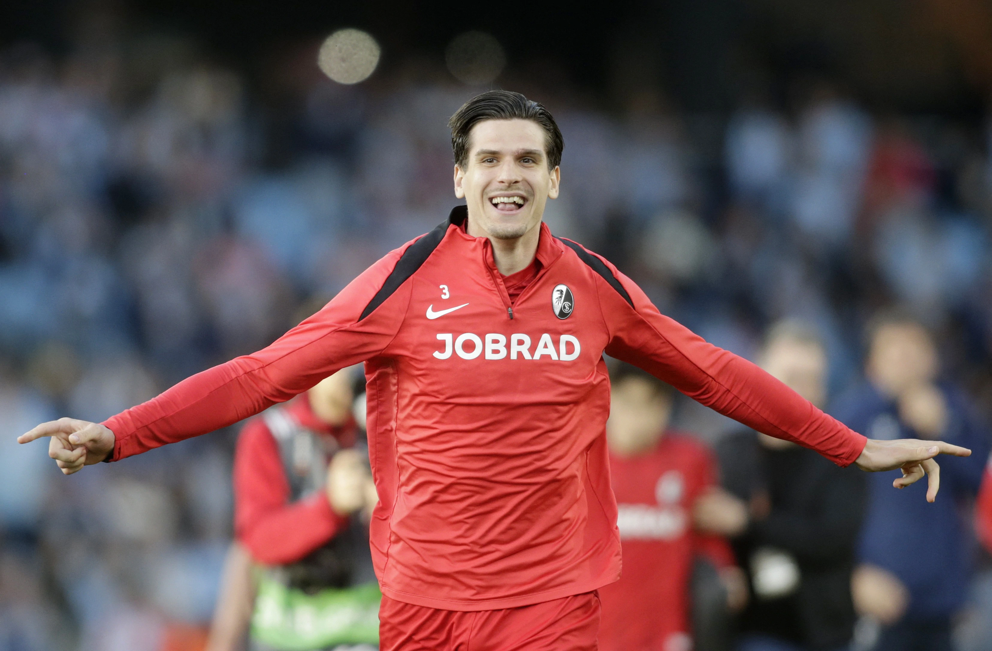 Pobjeda Freiburga, Matanović nastupio