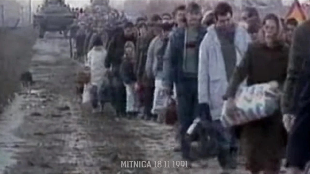 Četvrtak, 18. studenoga na Prvom , Foto: Glavu dole, ruke na leđa/dokumentarni film