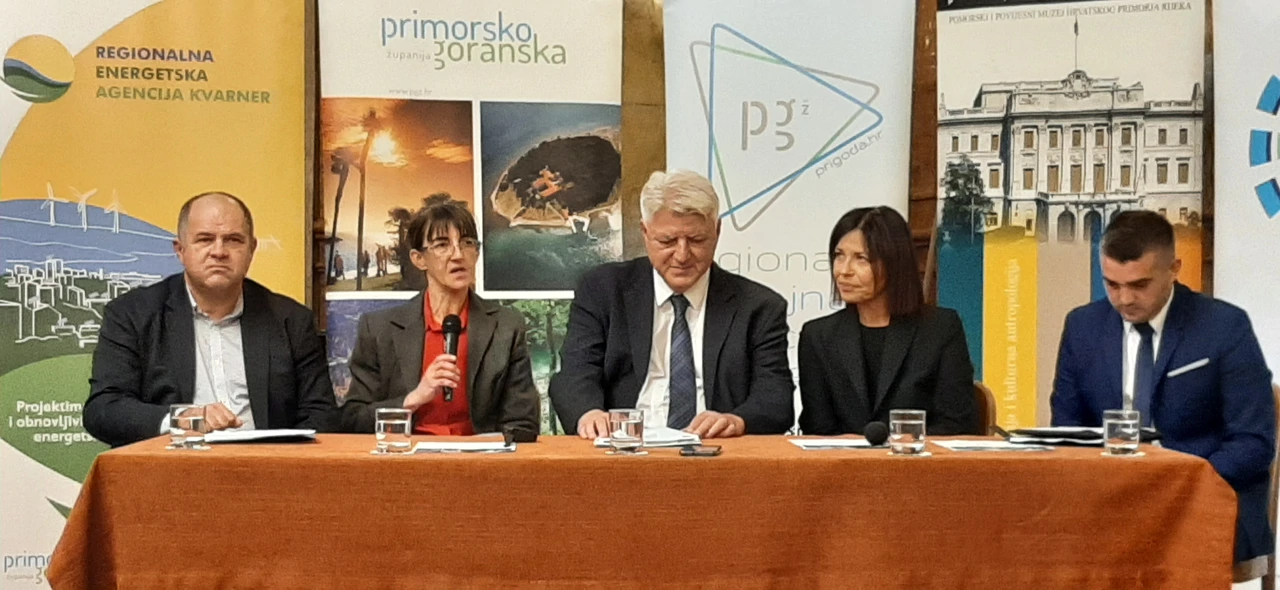 Ekipa koja je najavila radove u Guvernerovoj palači