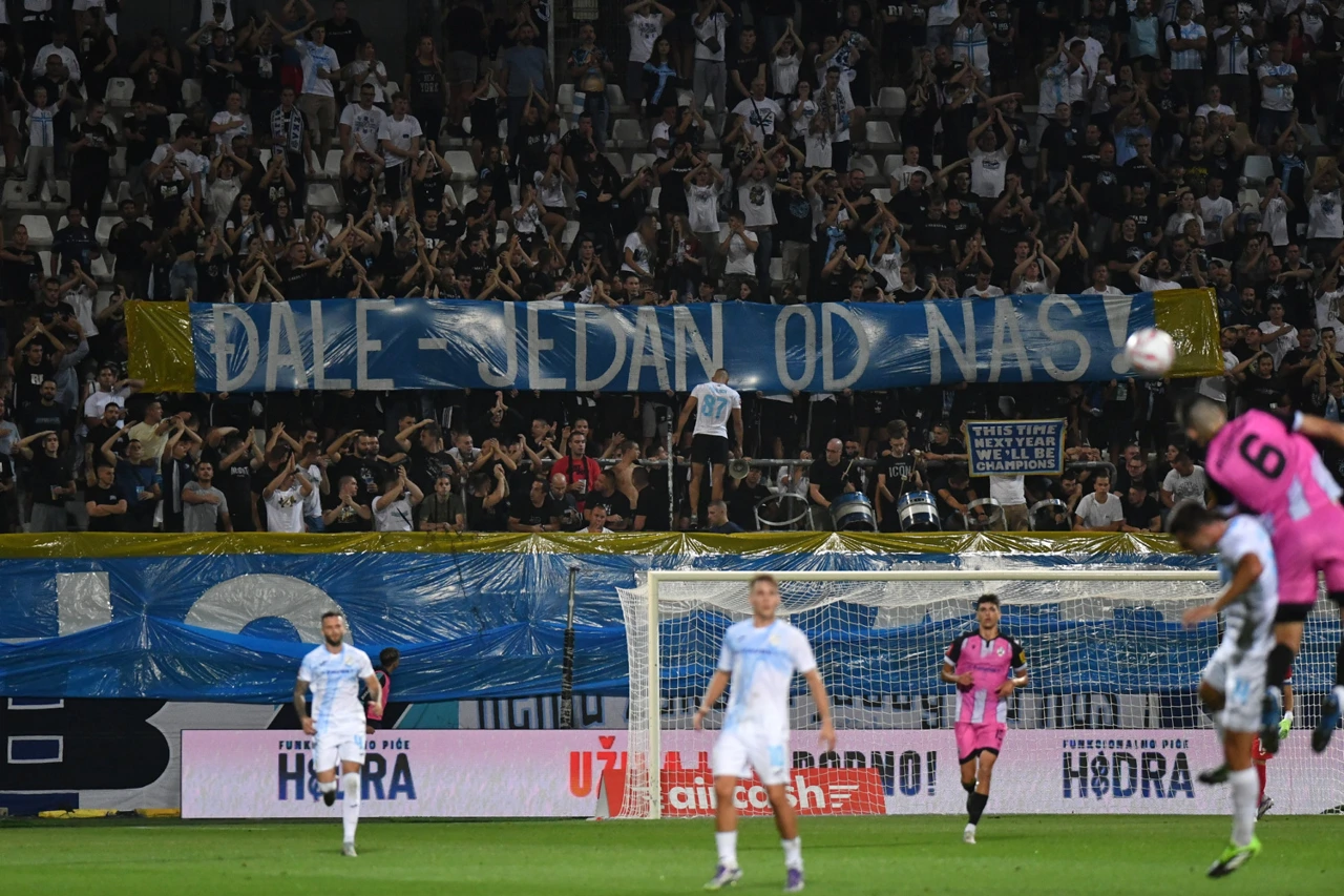 Navijači Rijeke, Foto: Damir Skomrlj /CROPIX