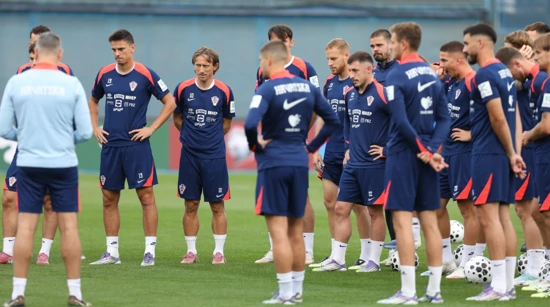 Hrvatski nogometaši na treningu uoči utakmice