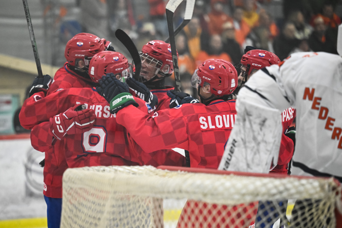 Mladi hrvatski hokejaši pobijedili Nizozemsku i nastavili uspješan niz
