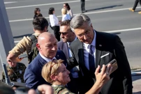 Premijer Plenković i ministar Medved, Foto:  Zeljko Lukunic /Pixsell