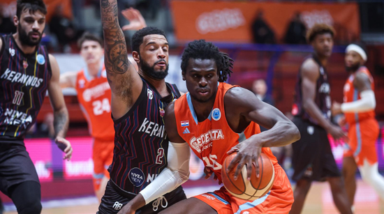 Cedevita Junior - Keravnos BC, Darnell Edge i Clarence Daniels 
