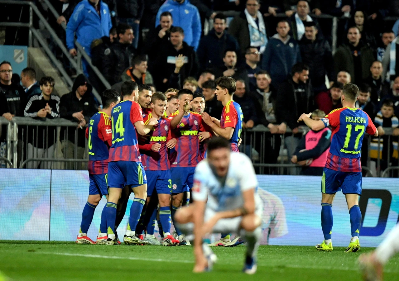 Hajdukovci nakon pogotka Brajkovića u 95. minuti utakmice, Foto: Damir Skomrlj/PIXSELL