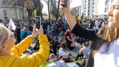 Beogradski studenti pješice do Novog Sada na akciju "Tri mjeseca-tri mosta"