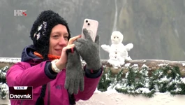 Zima pokucala na lička vrata