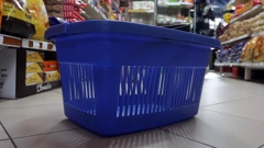 U Crnoj Gori počeo jednodnevni bojkot velikih trgovina