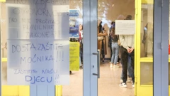  Razred u kojem je problematični učenik nastavlja s bojkotom nastave