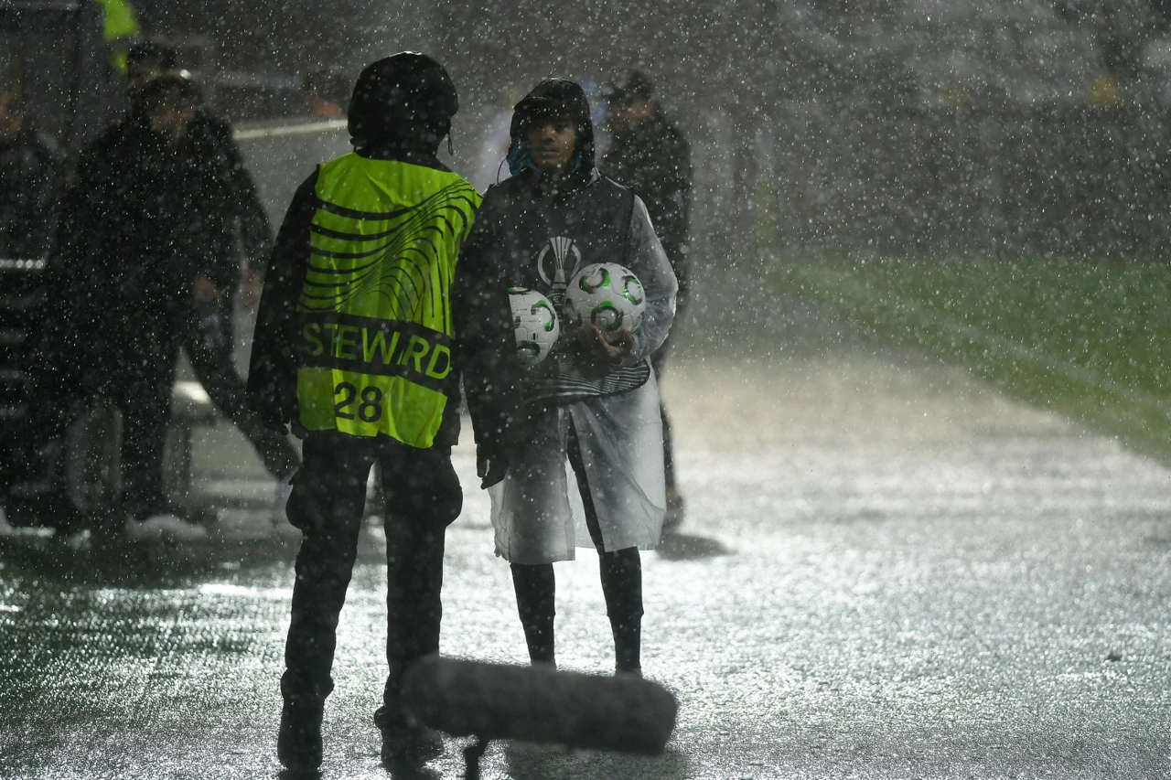 Prekid utakmice na Rujevici, Foto: Goran Kovacic/PIXSELL