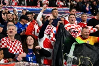 Hrvatski navijači na Stade de Franceu, Foto: IconSport/PIXSELL