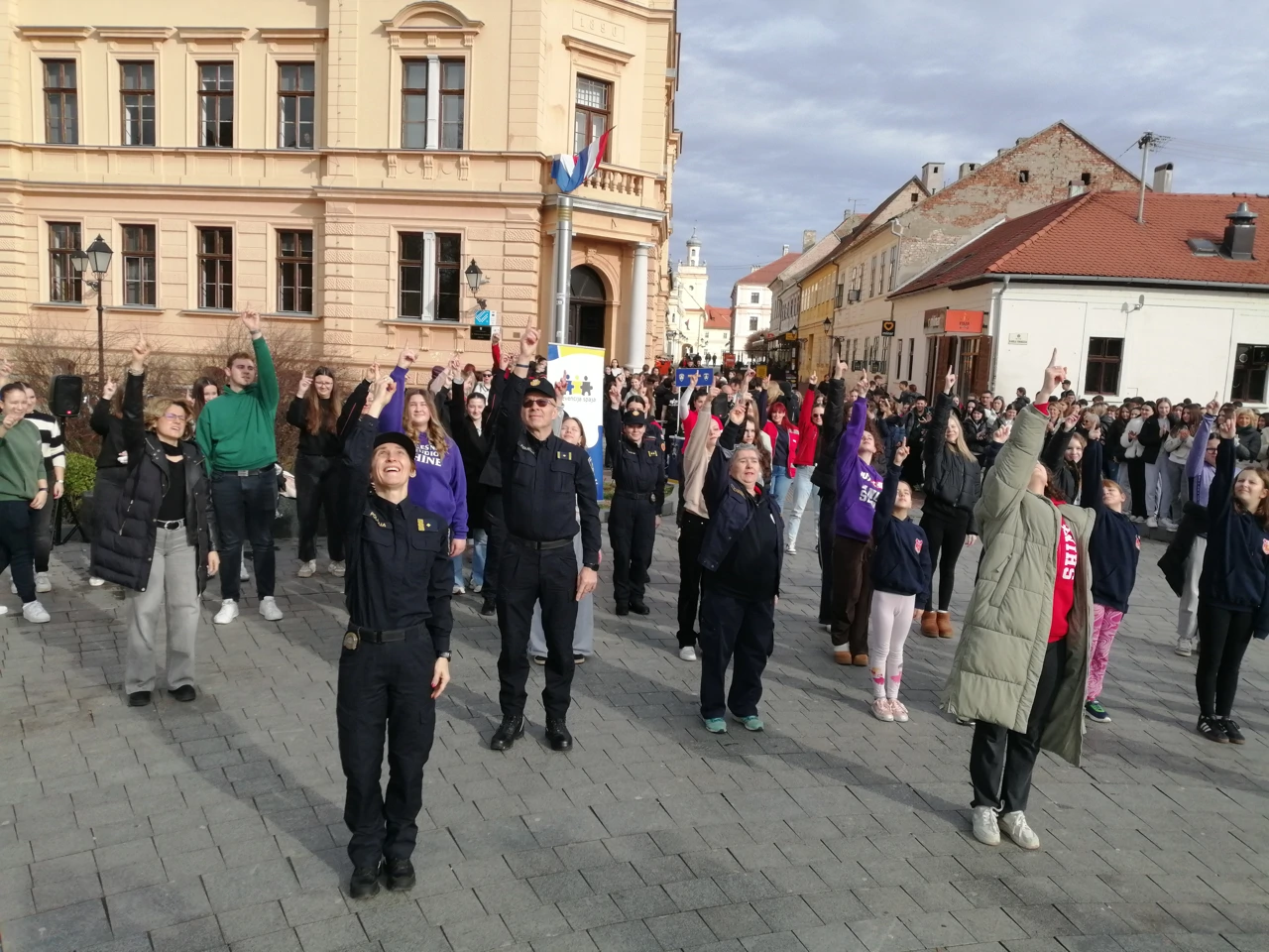 "Milijarda ustaje" u Osijeku, Foto: Radio Osijek/HRT