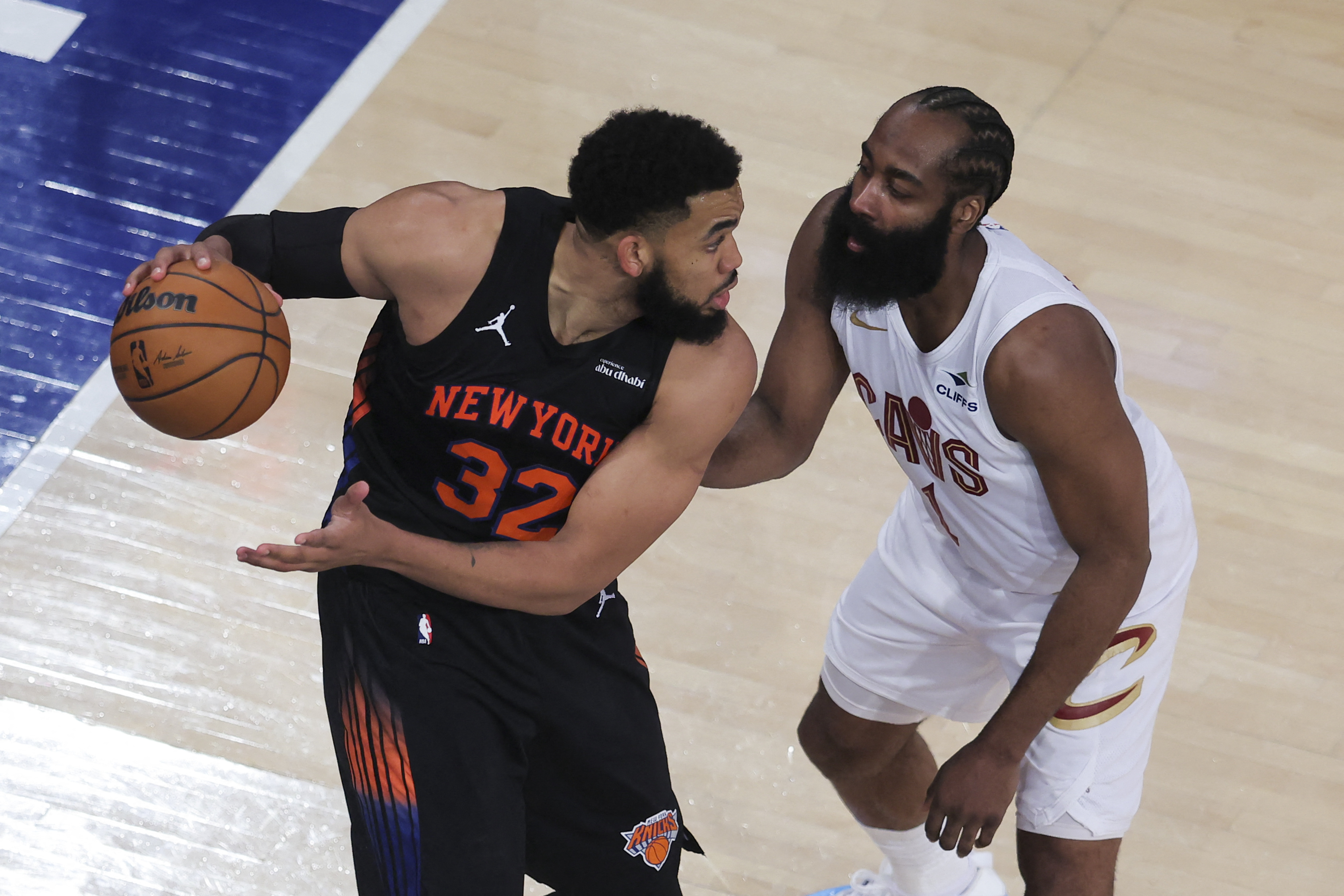 2026 05 22t041401z 2034846446 mt1usatoday29025302 rtrmadp 3 nba playoffs cleveland cavaliers at new york knicks 20260522061814