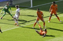 Autogol Maalena, Foto: Fabian Bimmer/ REUTERS