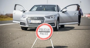 Policija