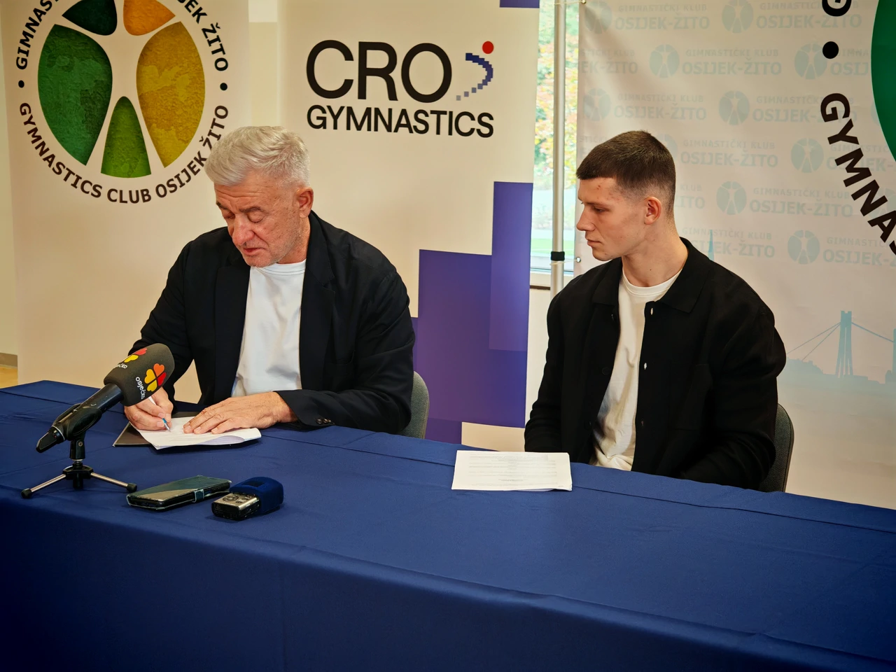 Kovtun i Gorbacheva potpisali za GK Osijek Žito, Foto: Krunoslav Inhof/HRT Radio Osijek