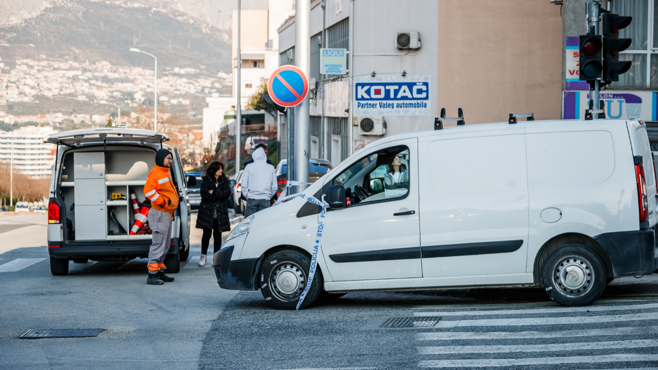 Kombi naletio na djecu u Splitu