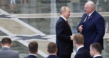 Vladimir Putin i Aleksandar Lukašenko u Minsku