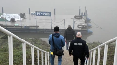  U Savi kod Slavonskog Broda  prevrnuo se čamac s migrantima